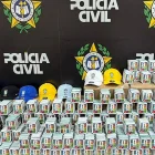 Policía incauta 200.000 cromos falsos en autobús, Río, 21 mayo, por venta ilegal