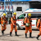 Rescatistas locales intensifican las labores de búsqueda.