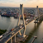 La imagen de IA utilizada por Daniel Noboa para referencial el Quinto Puente.