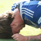Luca Klimowicz celebra uno de sus goles.