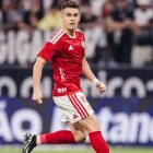 Rafael Borré silenció el estadio y celebró una valiosa victoria de Internacional en el Brasileirao.