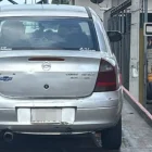 Personal de la ATM trasladó en grúa al vehículo retenido por acumular más de $31.000 en multas de tránsito.
