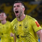 Tim Payne, defensa del Wellington Phoenix y convocado de Nueva Zelanda para el Mundial 2026, se volvió viral tras una campaña en redes sociales.