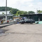 El asesinato se cometió en uno de los andenes del mercado municipal Montebello, ubicado en el noroeste de Guayaquil.
