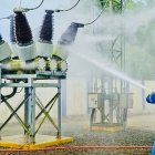 El sistema eléctrico cuenta desde aproximadamente 60 años con tecnología que permite ejecutar la mayor parte de los mantenimientos con la línea conectada (energizada) para no racionar el servicio, según especialistas.
