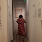La muestra reúne las obras de pacientes artistas del Proyecto IDEA, quienes utilizan el arte como una herramienta para expresar emociones y fortalecer su autoestima.