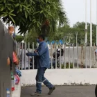 Oocho personas siguen desaparecidas; autoridades analizan pistas del caso.