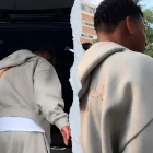 Gonzalo Plata llega en Uber al hotel de concentración de Ecuador en Nueva Jersey y se vuelve viral en la previa del Mundial 2026.