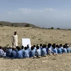 Una clase en el distrito de Achin district, en Afganistán.