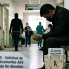 Imagen simbólica de pacientes que viven con VIH que no reciben los antirretrovirales en hospitales de Ecuador.