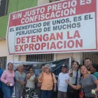 Moradores. Los habitantes de la av. Cacique Tomalá piden que haya cambio de trazado.