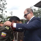Reimberg respaldó a dos policías condenados por extralimitación tras un operativo en Quito en 2016.