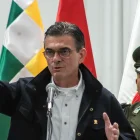 El presidente de Bolivia, Rodrigo Paz, habla en una rueda de prensa donde promulgó la ley de Regulación de Estados Excepción.