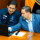 El prefecto del Guayas, Carlos Encalada, indicó que la revisión de las concesiones viales incluirá “todas las letras pequeñas” del contrato de ampliación.