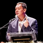 La decisión implica la suspensión de sus derechos de participación política por seis meses.