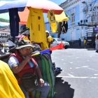 Las vuvuzelas mundialistas se han sumado al ruido generado por vendedores ambulantes.