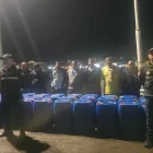 Los 13 sospechosos fueron detenidos en flagrancia y serán procesados por el presunto tráfico ilegal de combustibles.