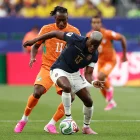 Enner Valencia en control de la pelota en el duelo de Ecuador ante Costa de Marfil.