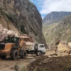 Entre los kilómetros 76 y 90 se han desalojado cerca de 10.000 metros cúbicos de rocas y tierra.