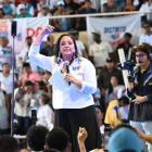 Referencial.Gabriela Rivadeneira participa en un acto político en Guayaquil.