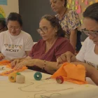 A través del bordado colectivo las mujeres muestran cómo se ven a sí mismas y de qué manera las impacta la violencia.