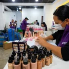 Referencia. Arcsa decomisó 683 productos sin registro sanitario durante operativos realizados en cuatro locales del sector Martha Bucaram, en el sur de Quito.