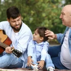 Un momento familiar con música y cercanía en la celebración del Día del Padre.