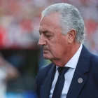Gustavo Alfaro, DT de Paraguay, en la victoria sobre Turquía, en el Mundial 2026.