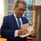 El poemario, publicado por el sello El Ángel Editor, se lanzó recientemente en la capital.