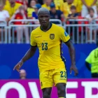 Moisés Caicedo durante el partido ante Curazao.