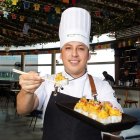 El chef Jiménez lidera la propuesta gastronómica de Magnolia Rooftop.