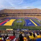 Miles de ecuatorianos llegaron a Kansas City para apoyar a la Tri ante Curazao.