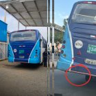 ATM inmoviliza bus denunciado por circular con una sola llanta.