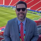 Jorge ‘Chipi’ Vera, comentarista paraguayo de ABC Deportes, informó que la FIFA canceló su acreditación para cubrir el torneo tras los insultos