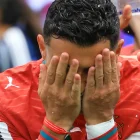 El gesto de Cristiano Ronaldo refleja la tensión y la emoción de una jornada histórica en la que volvió a escribir su nombre en los récords del Mundial.
