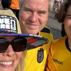 Stefan Behrens, esposo de Sandra y padre de Antonio, asegura que cuando juega Ecuador su corazón es tricolor.