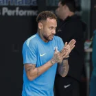 Neymar espera ante Escocia sumar minutos en su cuarto Mundial.