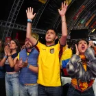 En el Arena Top Media Cumbayá se realiza el Quito Gastro Fan Zone, en donde se transmiten todos los partidos.