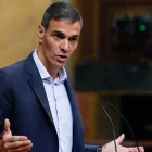 Pese a los escándalos de corrupción y las condenas a Ábalos y Koldo, Pedro Sánchez busca sostener su gobierno hasta 2027.