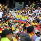 Aficionados de Ecuador asisten al partido del grupo E del Mundial de la FIFA 2026 ante Alemania en el estadio MetLife de Nueva Jersey (Estados Unidos).