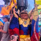 El 'banderazo' ecuatoriano se tomó Times Square previo al partido contra Alemania por el Mundial 2026.