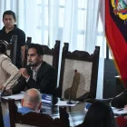 La alcaldesa encargada, Tatiana Coronel, se excusó en la Constitución y un conflicto de  interés para no presidir la sesión extraordinaria.