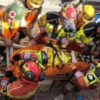La mujer quedó atrapada bajo los escombros por más de 60 horas, en el sector de Playa Grande, en Venezuela.