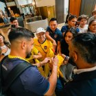 Hernán Galíndez y los hinchas de Ecuador en el Mundial 2026.