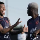 Gonzalo Plata y Moisés Caicedo en el entrenamiento de Ecuador en el Mundial 2026.