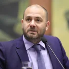 Juan Esteban Guarderas fue censurado y destituido por la Asamblea Nacional, en diciembre 2024.
