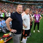 El seleccionador neerlandés Ronald Koeman en el duelo de dieciseisavos de final que jugaron Países Bajos y Marruecos en el BBVA Stadium en Monterrey.