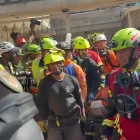 Gil quedó confinado en su garita de seguridad tras los terremotos de magnitudes 7,2 y 7,5.