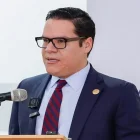 José Julio Neira expuso información confidencial de la demanda que Celec emprendió contra Progen.