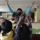 Reforma en Ecuador busca agilizar adopciones y reducir la espera de miles de menores.